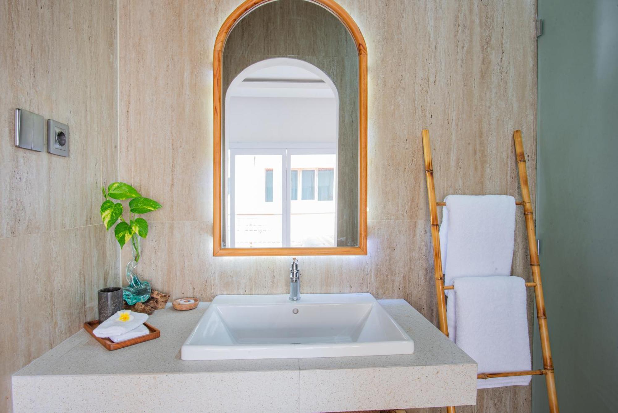 Tirta Mumbul Villa Бадунг Екстериор снимка
