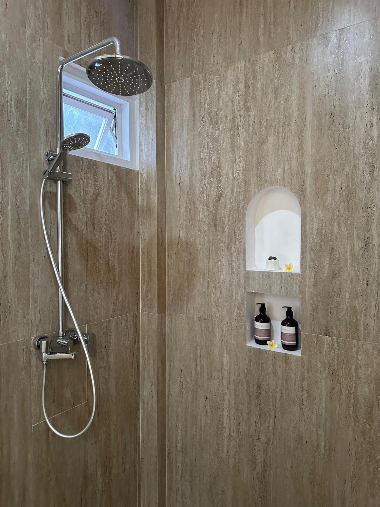 Tirta Mumbul Villa Бадунг Екстериор снимка